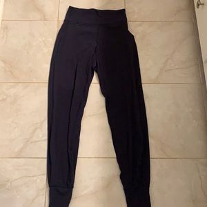 Purple lululemon align joggers